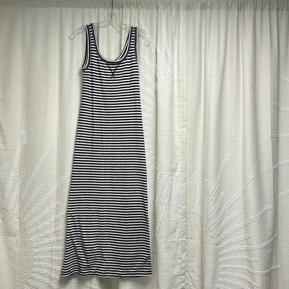 Loft size XS Black/white Stripe Tank Maxi Dress - Picture 1 of 2